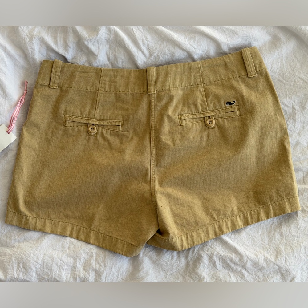 Vineyard Vines Women's 3 1/2” Every Day Herringbone Shorts - Sand color - Picture 3 of 3